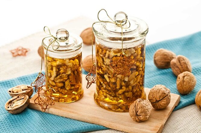 med a ořechy ke zlepšení účinnosti